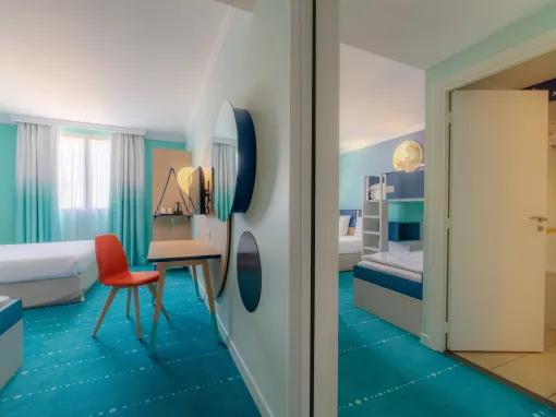 Grand Magic Hotel Family Room