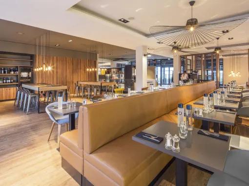 Hotel Elysée Val d'Europe Exterior Lobby