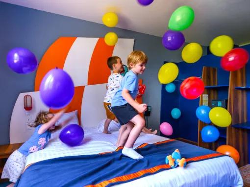 Family Room, Explorers Hotel Marne-la-Vallée