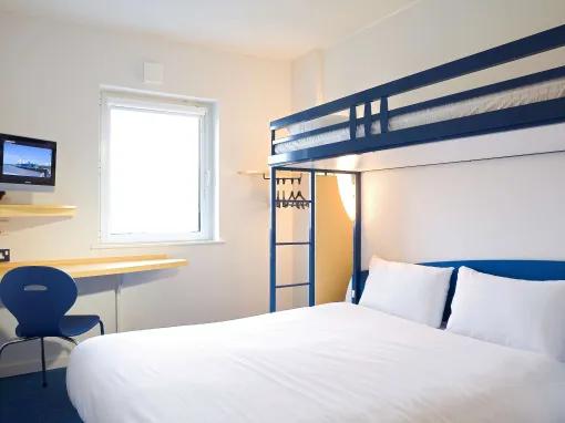 Ibis Budget Marne La Vallee Room