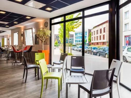 Ibis Budget Marne La Vallee Lobby
