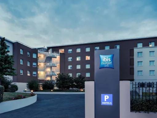 Ibis Budget Marne La Vallee Exterior