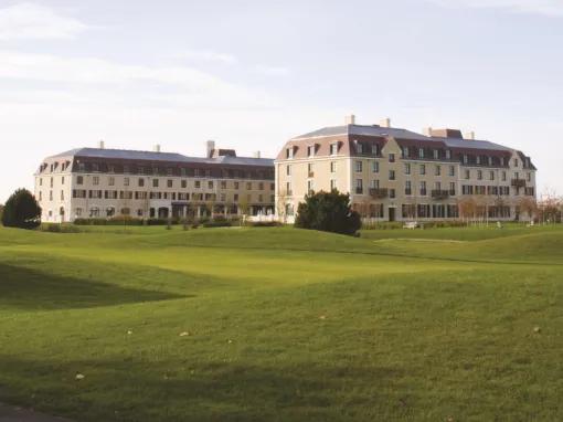 Radisson Blu Hotel Exterior