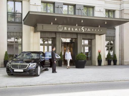 Relais Spa Val d'Europe main entrance