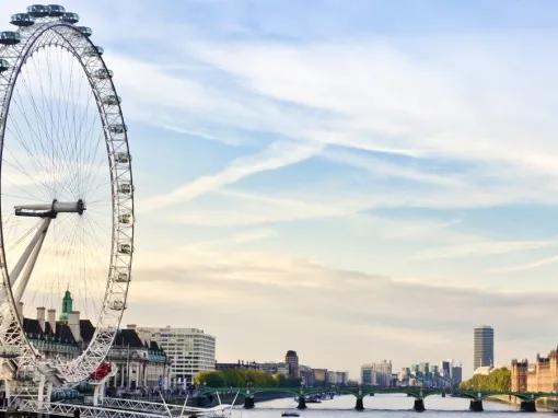 london-eye-by-thames