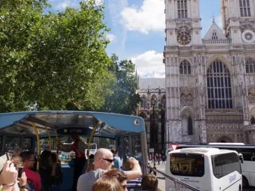 outside-abbey-on-bus