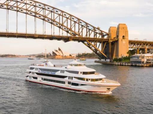 Sydney-Harbour-Gold-Dinner-Cruise