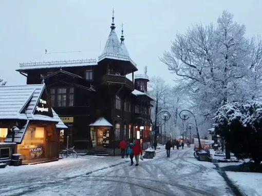 snow-capped-buildings