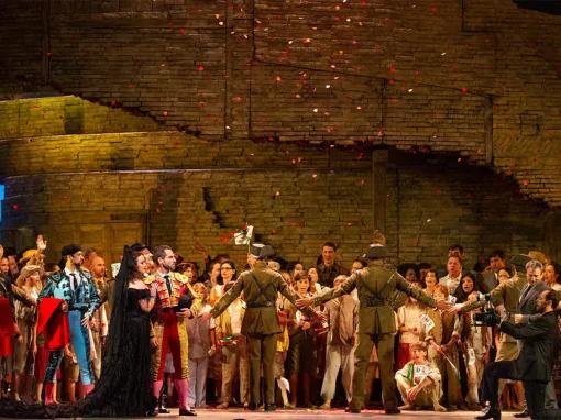 Met Opera - Carmen 