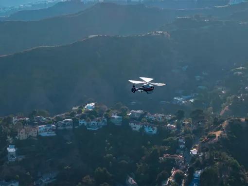 Hollywood & Beyond Helicopter Tour