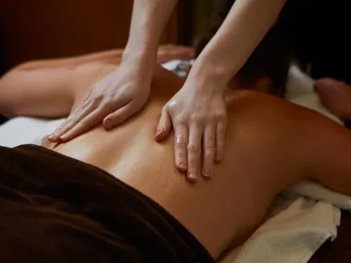 massage-treatment