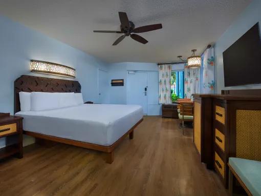 King Bed, Disney's Caribbean Beach Resort