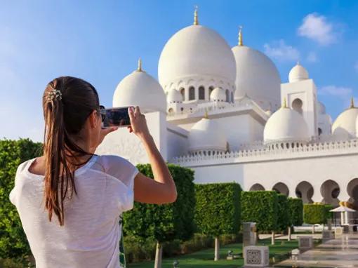 Big Bus Abu Dhabi Hop-On Hop-Off Bus Tour