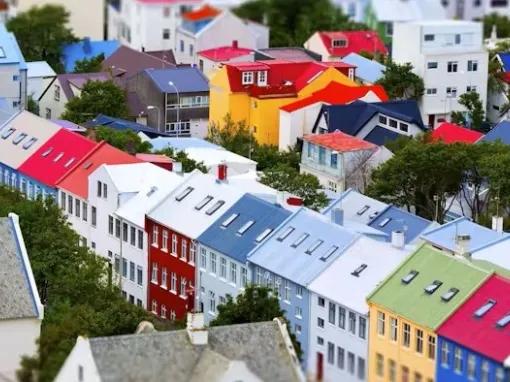 houses-in-Reykjavik