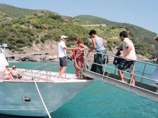 people-boarding-boat