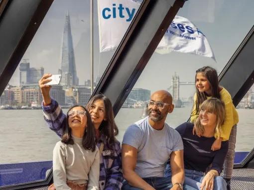 Selfie-sightseeing