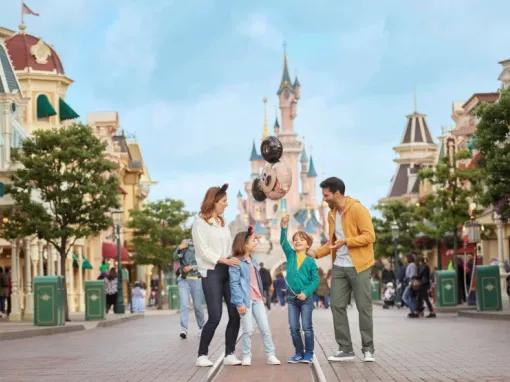 family-on-main-street