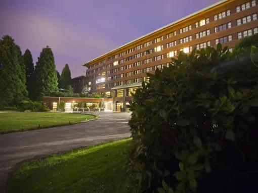 Sequoia Lodge Exterior