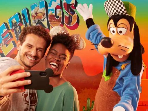 Santa Fe Character Meet Goofy