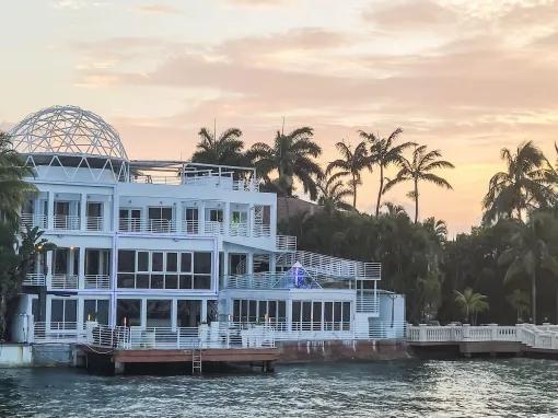 Sunset Cruise of Miami Skyline, Biscayne Bay & Celebrity Homes
