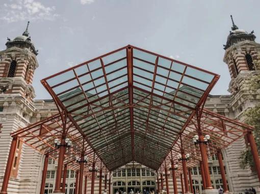 Fully Guided Statue of Liberty Tour with Ellis Island