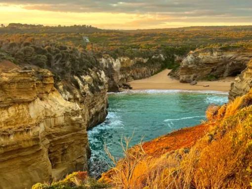 Views of the Loch and Gorge on the Great Ocean Road Sunset Tour