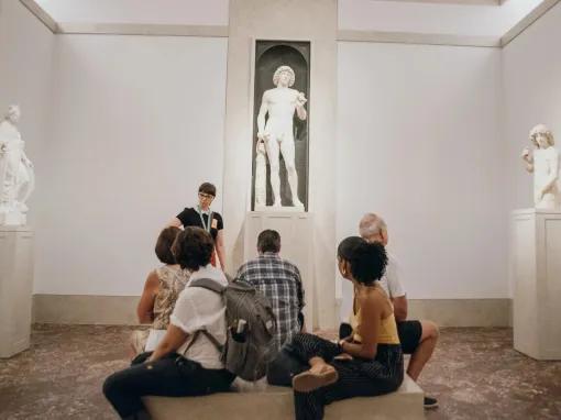 Met Express: Highlights of the Metropolitan Museum of Art