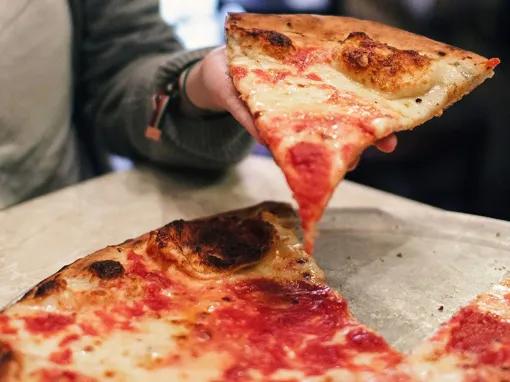 Seaport, Brooklyn Heights & DUMBO Ferry and Walking Tour 