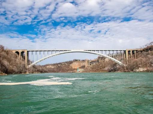 VIP First Access Maid of the Mist & Cave of the Winds Tour