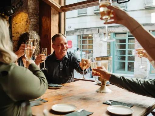Barcelona BCN: Tapas & Wine Tour in El Born