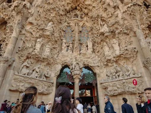 Barcelona Sagrada Familia Highlights