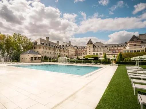 Dream Castle Hotel near Disneyland Paris