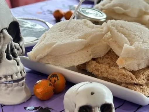 London Halloween Afternoon Tea Bus