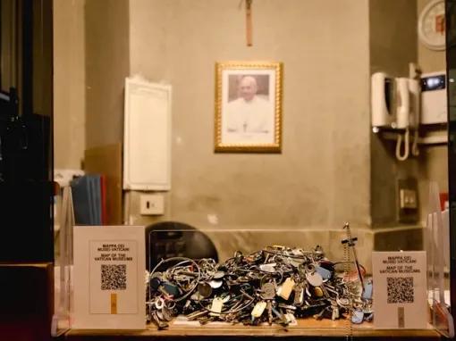 VIP Key Master's Tour: Open The Sistine Chapel