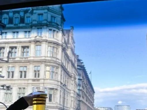 London Pizza and Drinks Bus Experience