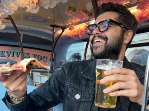 London Pizza and Drinks Bus Experience