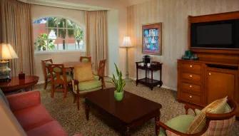 Main Bldg - 1 Bedroom Suite - Club Level