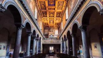 Small Group: Crypts, Bones & Catacombs - Underground Tour of Rome