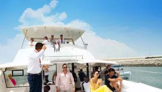 Dubai Marina Luxury Yacht Share Cruise Dubai Marina Luxury Yacht Share Cruise