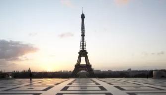 Eiffel Tower Dinner and Seine River Cruise Eiffel Tower Dinner and Seine River Cruise
