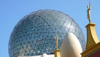 Girona, Figueres and Dali Museum Tour Girona, Figueres and Dali Museum Tour