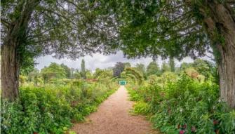 Giverny Half Day Tour with Audio Guide from Paris Giverny Half Day Tour with Audio Guide from Paris