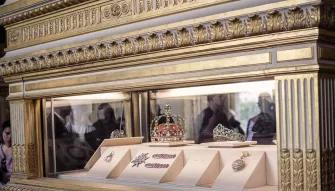 Louvre Highlights Small Group Tour: Mona Lisa, Venus de Milo & Winged Victory Louvre Highlights Small Group Tour: Mona Lisa, Venus de Milo & Winged Victory