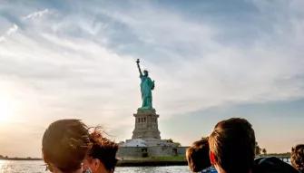 New York Speedboat Cruise - The Beast New York Speedboat Cruise - The Beast