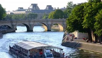 Paris Sightseeing Cruise