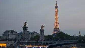 Eiffel Tower Dinner and Seine River Cruise Eiffel Tower Dinner and Seine River Cruise
