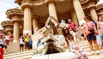 Park Güell Walking Tour  Park Güell Walking Tour