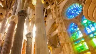 Sagrada Familia with Towers Skip the Line Ticket