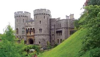 Simply Windsor Castle Tour from London