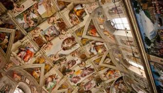 Rome Hop-on/Hop-off Bus Tour Plus SKIP THE LINE Colosseum, Vatican Museums and Sistine Chapel Entry